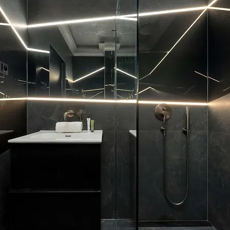 Διαμέρισμα Elegant Close To River With Air Conditioning By Renters Prestige *