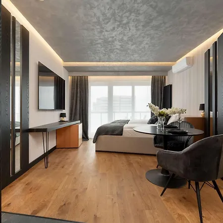 Elegant Close To River With Air Conditioning By Renters Prestige * 브로츠와프