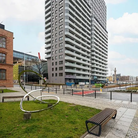 Elegant Close To River With Air Conditioning By Renters Prestige 아파트 *